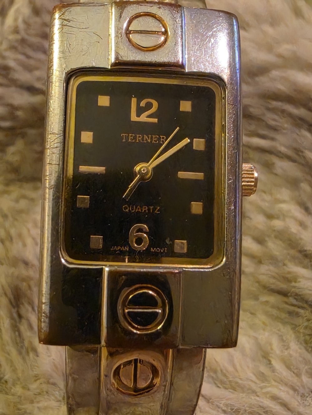 Workig Terner Vintage Women's Quartz Dress Bangle Cuff Watch